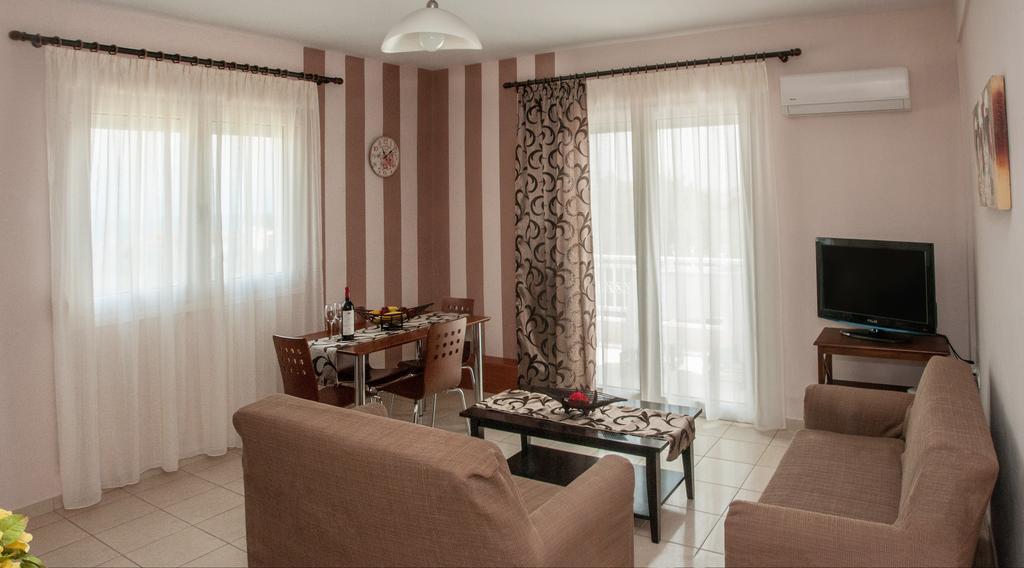 Second Home Skala Sotiros Rom bilde